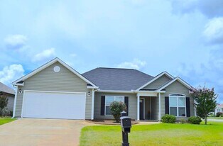 101 Allington Walk in Warner Robins, GA - Building Photo