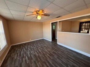 702 4th St in Lawn, TX - Building Photo - Building Photo