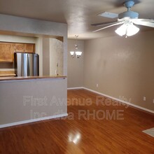 3022 Forest Ln in Dallas, TX - Building Photo - Building Photo