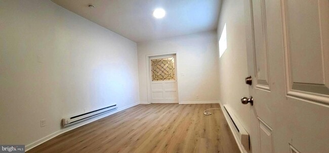 3715 N Bouvier St, Unit 1 in Philadelphia, PA - Foto de edificio - Building Photo