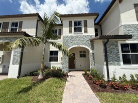 2794 SE 26th Ave in Homestead, FL - Building Photo