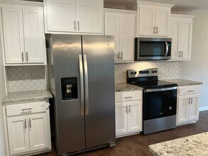 804 Waldon Ct in Clarksville, TN - Building Photo - Building Photo