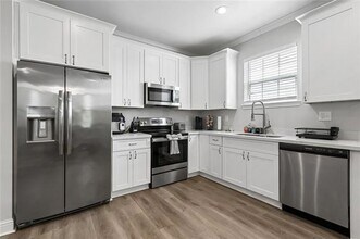 3212 Jackson Ave in New Orleans, LA - Foto de edificio - Building Photo