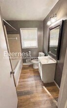 1816 Doman Cir in Birmingham, AL - Foto de edificio - Building Photo