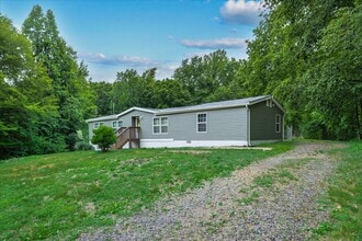 210 Marengo Ct in Spotsylvania, VA - Foto de edificio - Building Photo