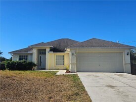 2511 Sunniland Blvd in Lehigh Acres, FL - Building Photo