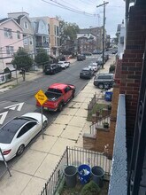 271 Claremont Ave in Jersey City, NJ - Foto de edificio - Building Photo