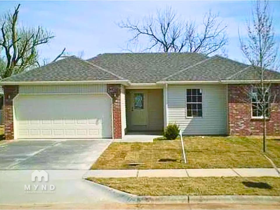 640 S Mahn Ave in Springfield, MO - Building Photo