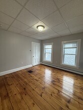 12 Columbus Ave in Lowell, MA - Building Photo - Building Photo