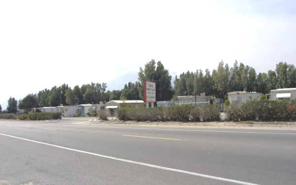 Carefree Mobile Home Park in Palm Springs, CA - Building Photo - Building Photo