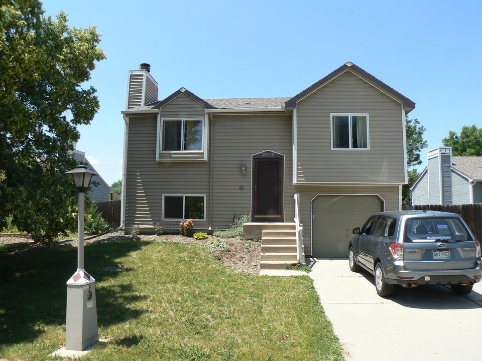 2009 Spencer St in Longmont, CO - Building Photo