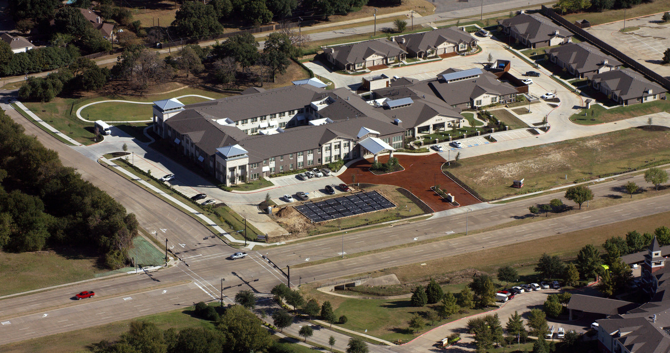 Stonecreek of North Richland Hills in North Richland Hills, TX - Building Photo