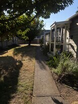 4909 N Maryland Ave, Unit 4909 in Portland, OR - Building Photo