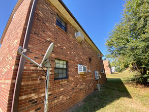 3971 Bradford Ct in Winston-Salem, NC - Building Photo - Building Photo