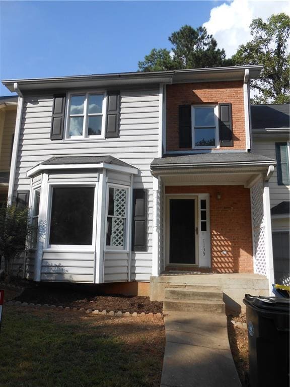 1135 Country Club Pl