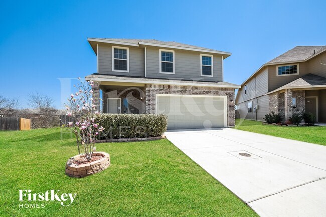 7426 Coral Bells Ct in Converse, TX - Foto de edificio - Building Photo