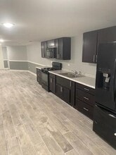 9406 S Laflin St in Chicago, IL - Building Photo - Building Photo