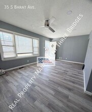 35 S Barat Ave in Ferguson, MO - Building Photo - Building Photo