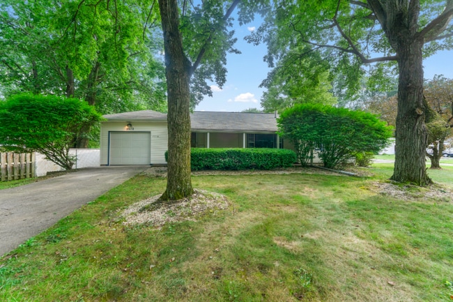 3510 E Heights St SE