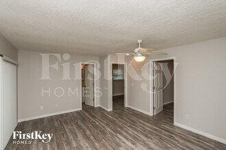 525 Sacre Coeur Dr in Melbourne, FL - Building Photo - Building Photo