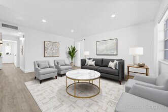 124 Normandy Ln in Delray Beach, FL - Building Photo - Building Photo