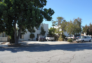 3686-3696 Marlborough Ave in San Diego, CA - Building Photo - Building Photo