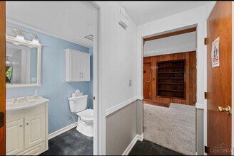 1002 Stanwood Dr in Lebanon, OH - Foto de edificio - Building Photo