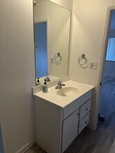 2810 H St in Sacramento, CA - Building Photo - Building Photo