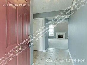 231 Indian Park Dr in Murfreesboro, TN - Building Photo - Building Photo