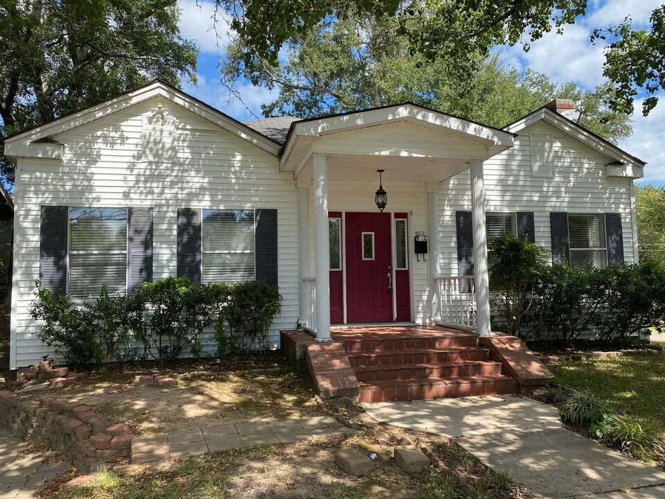 702 Stephenson St in Shreveport, LA - Foto de edificio