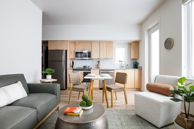 property at 1244 Quincy St