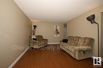 10635-10680 80 Ave NW in Edmonton, AB - Building Photo - Building Photo