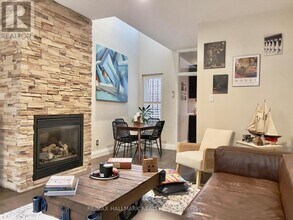 2 Verral Ave in Toronto, ON - Building Photo - Building Photo