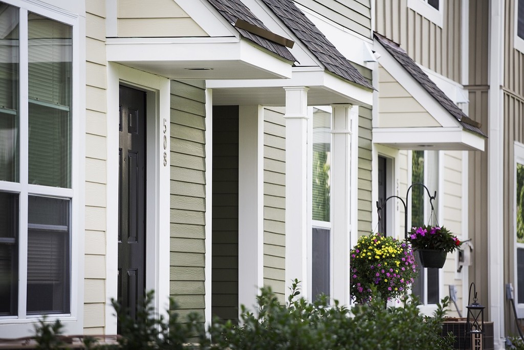 Brook View Apartment Homes in Marlton, NJ