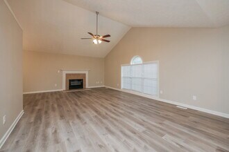 50 Harvard Dr in Covington, GA - Foto de edificio - Building Photo