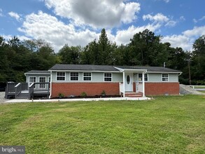 17096 Courtney Rd in Hanover, VA - Building Photo - Building Photo