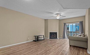 4230 Wilshire Blvd in Wilmington, NC - Building Photo - Building Photo