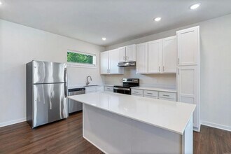 707 Taylor St in Fayetteville, AR - Building Photo - Building Photo