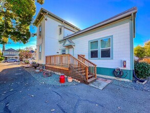 1200 West St in Napa, CA - Building Photo - Building Photo