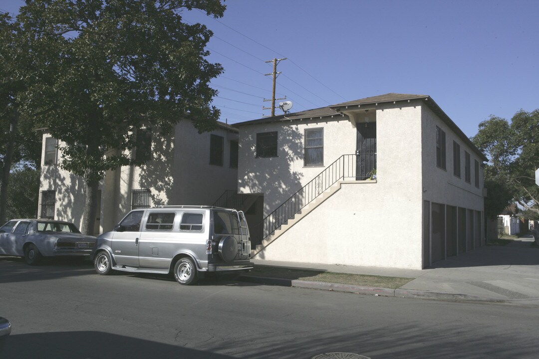 469 17th St in Long Beach, CA - Foto de edificio