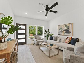 1448 Dewalt St in Houston, TX - Building Photo - Building Photo