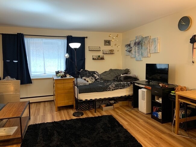 property at 197 Kent St