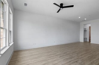 3421 Sanjeev Dr in Irving, TX - Building Photo - Building Photo
