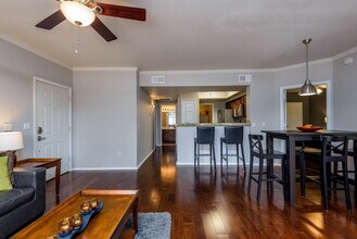 15095 N Thompson Peak Pkwy in Scottsdale, AZ - Building Photo - Building Photo