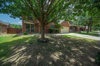 5217 Sorghum Dr in Fort Worth, TX - Building Photo - Building Photo