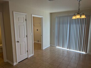 7299 Midway Terrace in Ocala, FL - Building Photo - Building Photo