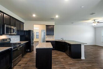 913 Rosewood St in Princeton, TX - Building Photo - Building Photo
