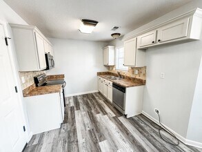 1645 Sawmill Creek Ln in Cordova, TN - Building Photo - Building Photo