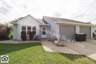 1421-1423 Fieldstone Dr in Fort Wayne, IN - Building Photo - Building Photo
