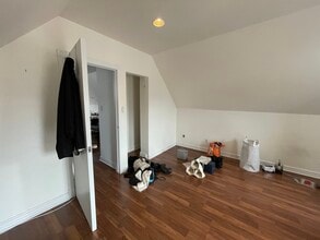 141 Harbord St in Toronto, ON - Building Photo - Building Photo